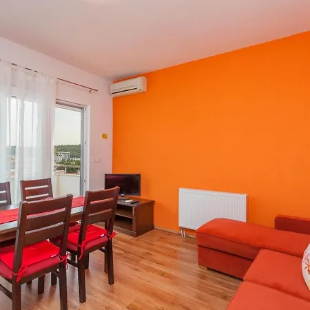 & Alagic Pensionat Makarska