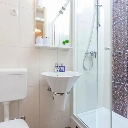 & Alagic Pensionat Makarska