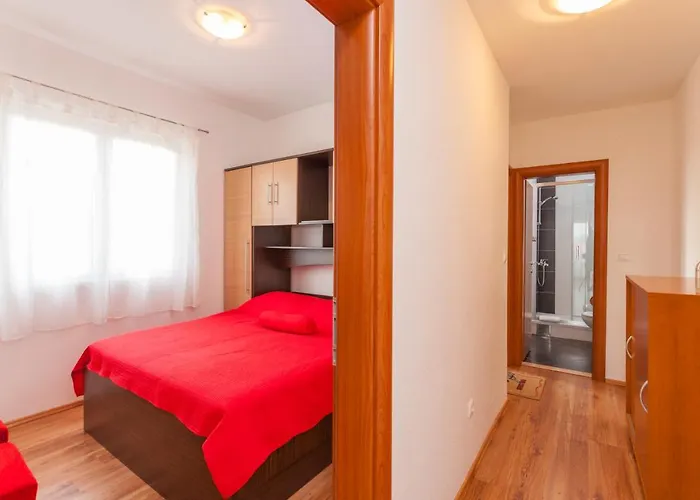 Guest house & Alagic Makarska