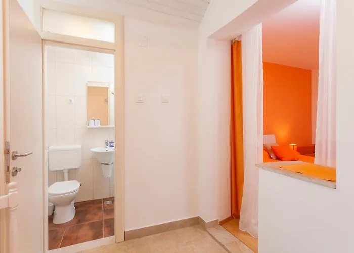 & Alagic Guest house Makarska