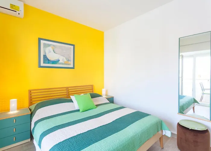 & Alagic Guest house