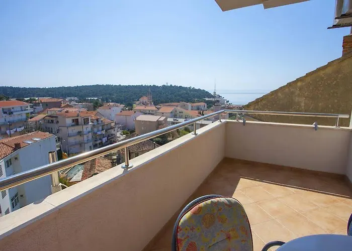 Guest house & Alagic 3*